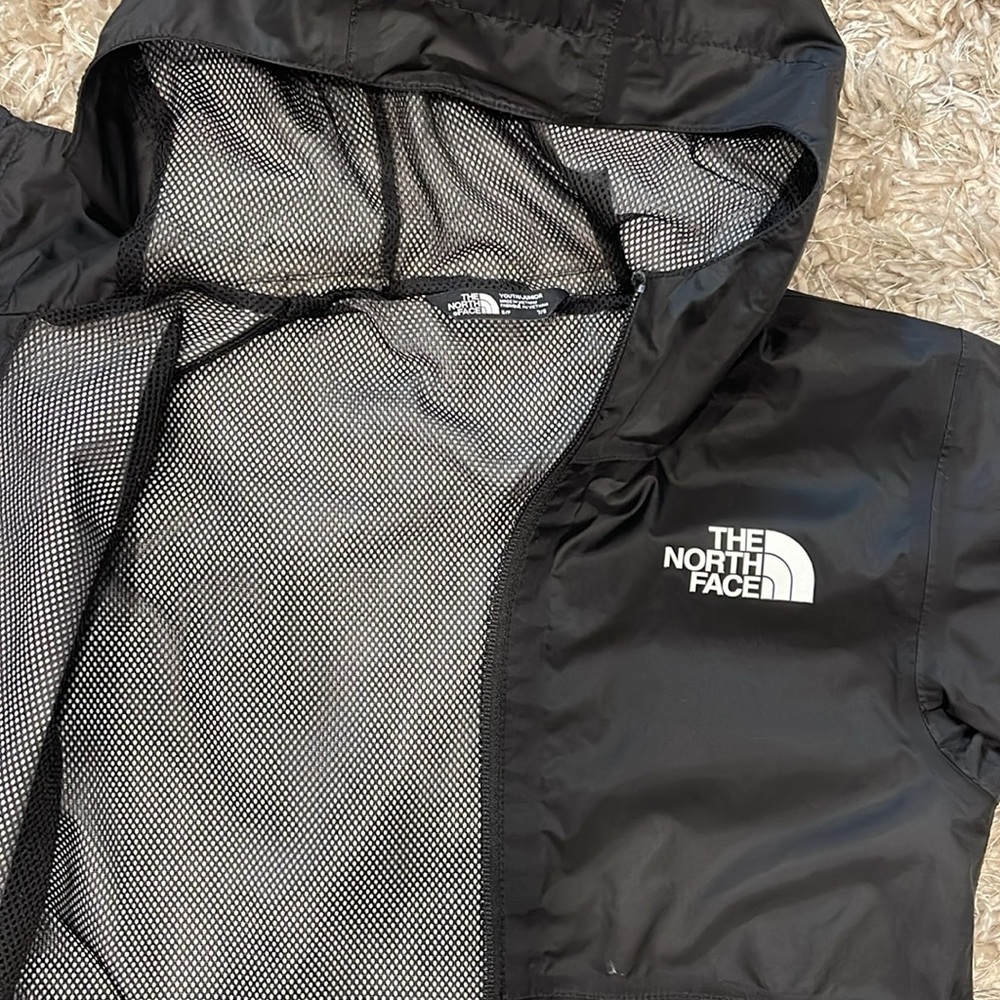 The North Face Youth Zipline Rain Jacket - Picture 3 of 6